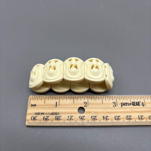 Avon Gracious Tulips Bracelet 1982 Vintage Celluloid Carved Plastic Stretch 7" - Picture 7 of 7